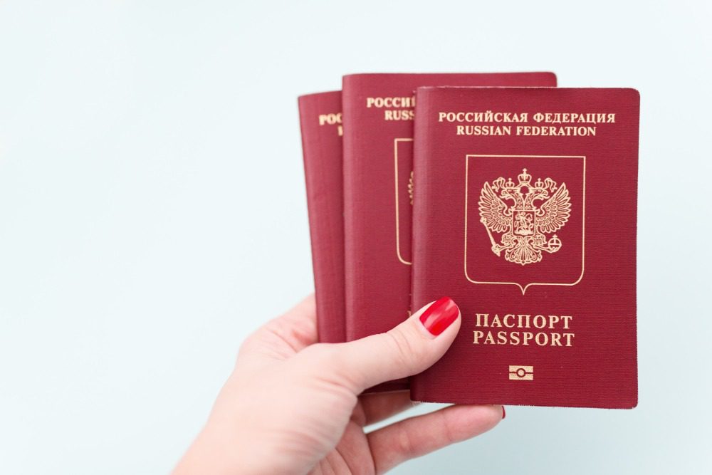 Что такое натурализация в России и других странах мира