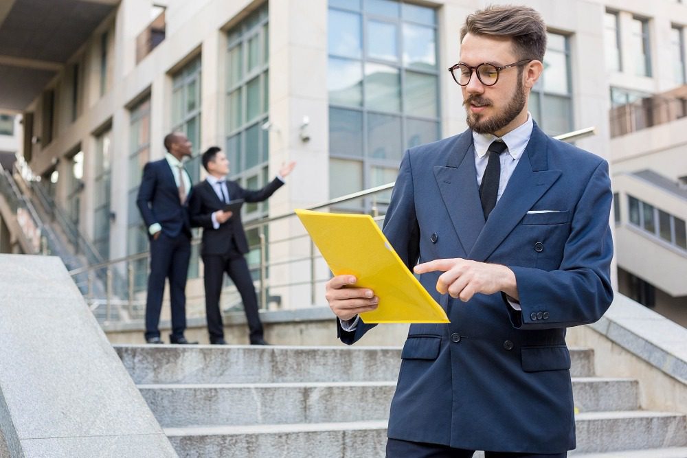 Зарплата депутата в России 10 Зарплата депутата в России